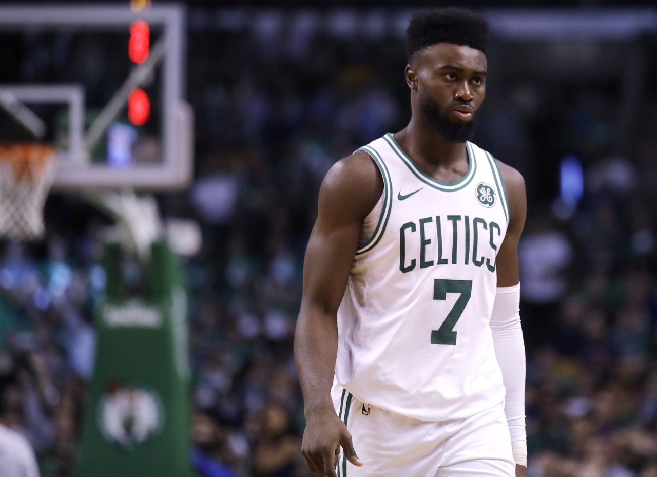 再换一个角度看看浩克的任意球！（换个视角再看浩克的任意球！）