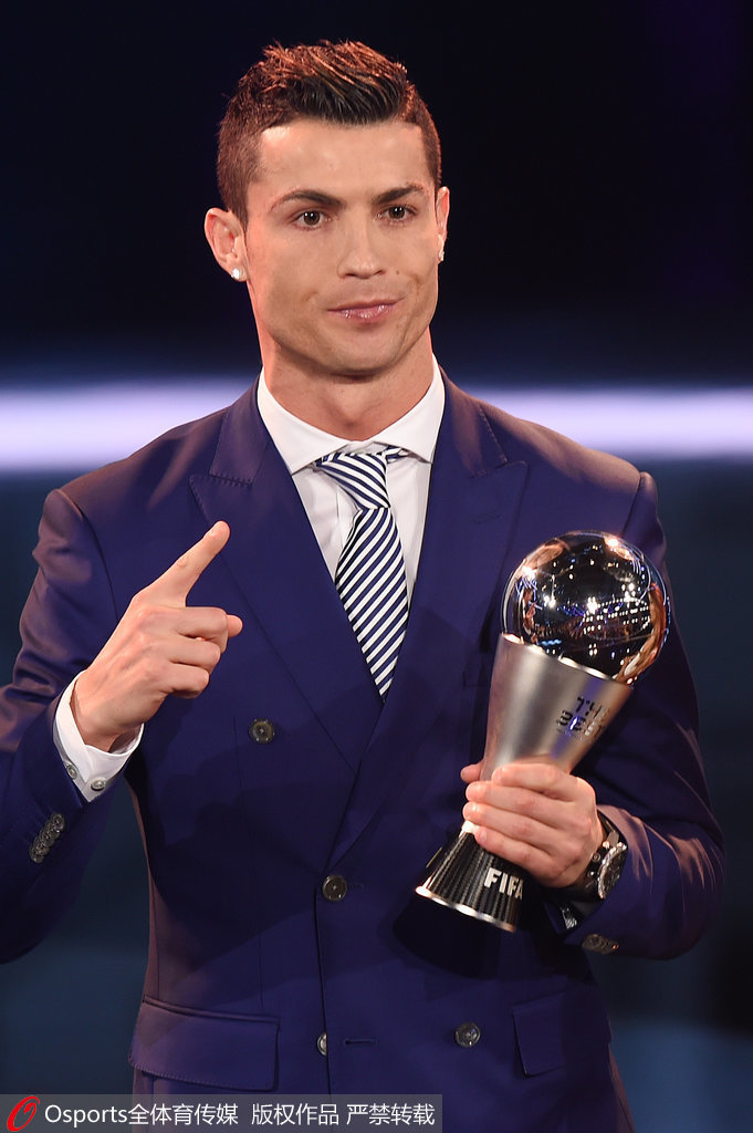 C罗专访预告：用一项七场夺冠的赛事定义历史最佳，这公平吗？（C罗专访预告：以一届七场定胜负的杯赛来认定历史最佳，公平吗？）