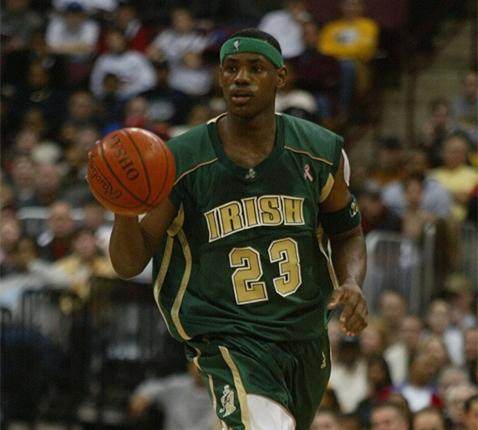 半场：云南1-0西海岸，奥斯卡助攻恩里克闪击（半场战报：云南1-0领先西海岸，奥斯卡助攻恩里克闪电破门）