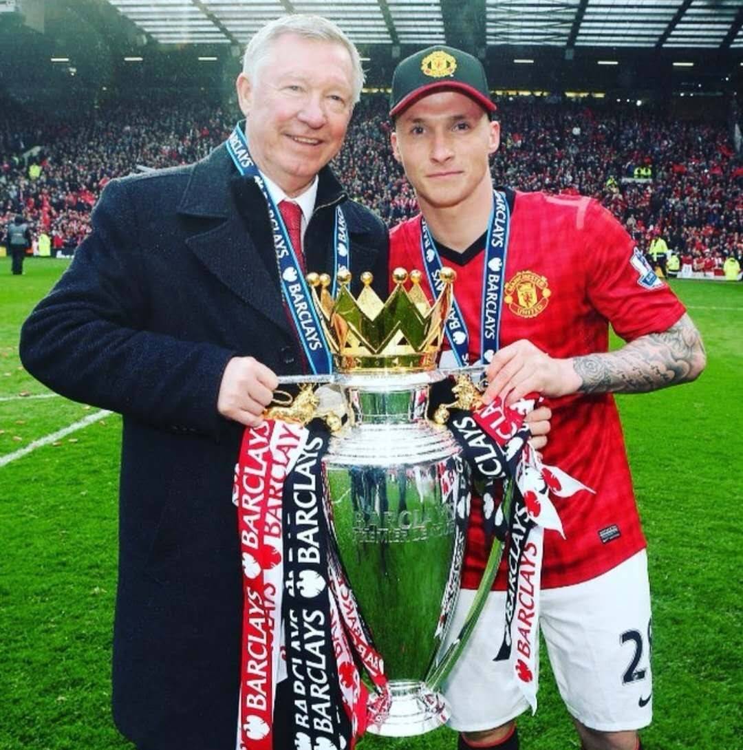 NBA每日最佳：哈登55分闪耀全场、威少助国王掀翻掘金（NBA今日之星：哈登轰下55分统治赛场，威少助力国王力克掘金）