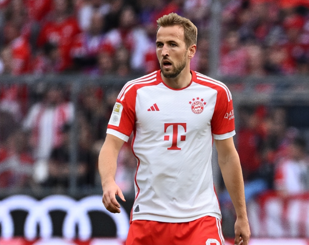 澳超战报：维克里补时绝杀，麦克阿瑟5-4力克喷气机（澳超惊魂夜：维克里读秒绝杀，麦克阿瑟5-4险胜喷气机）