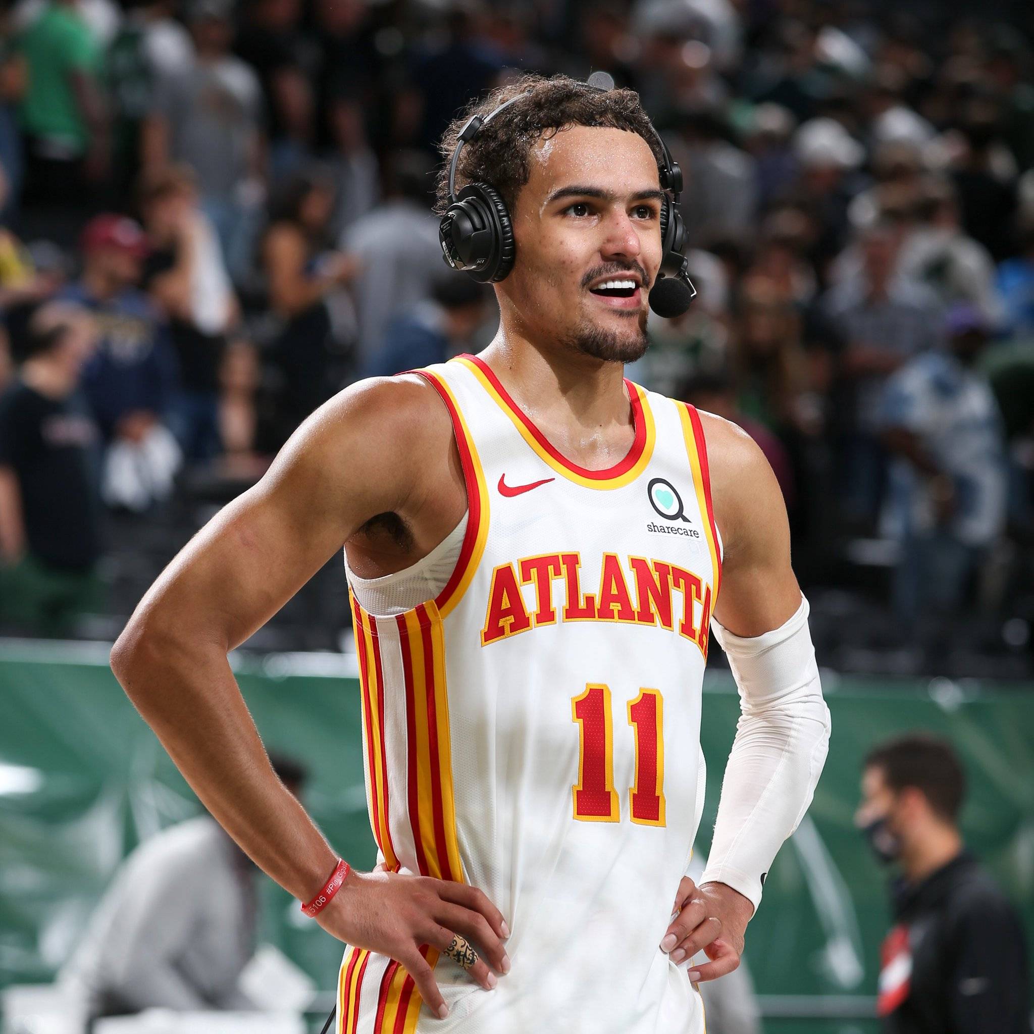 英媒：比苏马在吸笑气之后面临纪律处罚，热刺要在冬窗送走他（英媒：比苏马被曝吸笑气恐遭队纪处罚，热刺考虑冬窗放走他）