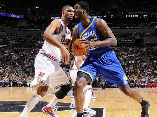 马德兴怒喷女足：主管领导给个解释，主帅不下课亚洲杯必惨败（马德兴炮轰女足：管理层须作出说明，若主帅留任亚洲杯恐惨败）