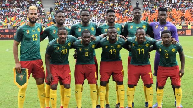 带队三连冠 校史得分王！火花球员里奇亚·杰克逊高中5号球衣退役（从三连冠到校史得分王：火花球员里奇亚·杰克逊高中5号球衣正式退役）