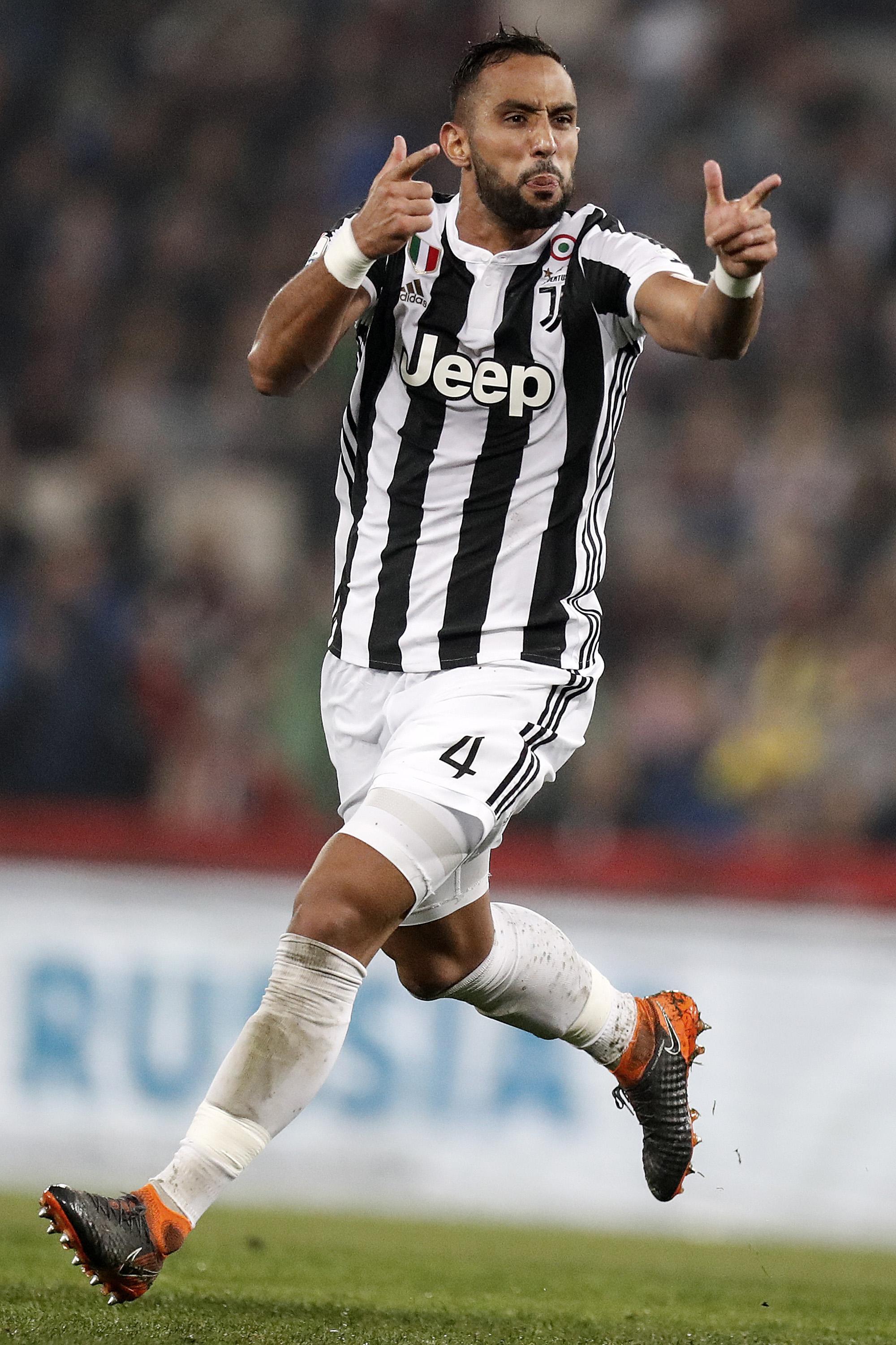 鲁媒：相比外教，韩鹏最大优势是对泰山的信仰以及积累的威望（鲁媒：韩鹏胜过外教在于对泰山的信念与多年累积的威望）