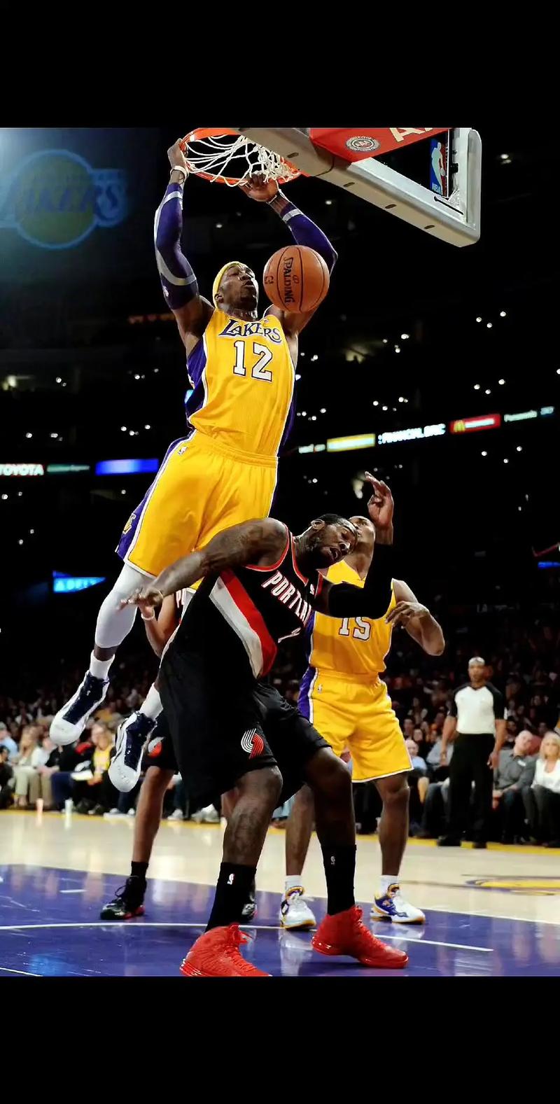 议起复盘 ｜ 年终大战群星云集，竟是一个34号秀催动17分逆转（复盘年终大战：群星齐聚，34号秀引领17分大逆转）